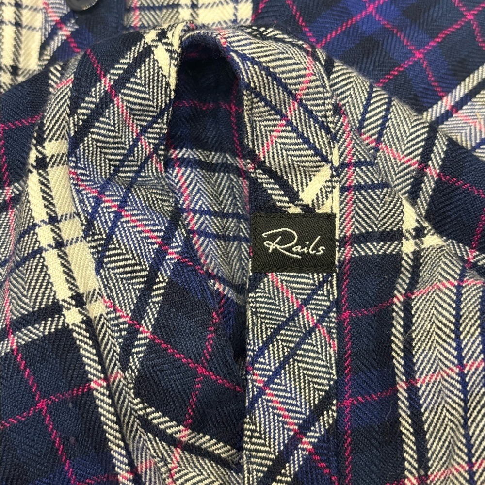 Rails Anthropologie Plaid Flannel shirt in purple size medium, so soft π - Picture 9 of 11